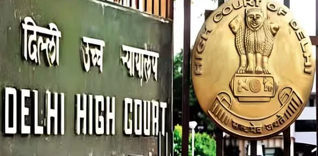 दिल्ली हॉस्टल हादसे पर दिल्ली HC सख्त,कहा- जिम्मेदारी से नहीं बच सकते अधिकारी, दिए सुरक्षा जांच के निर्देश