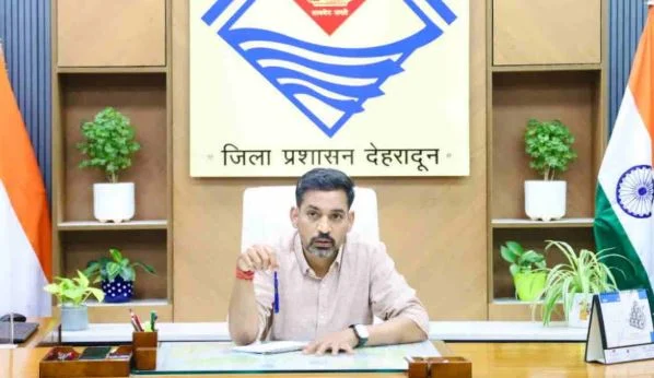 देहरादून: एक-दो नवंबर को राष्ट्रपति का दौरा, डीएम ने की तैयारियों की समीक्षा, व्यवस्थाएं पूरी करने के निर्देश