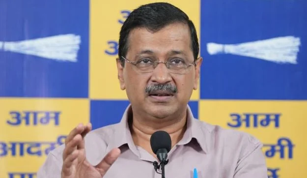 पूर्व CM केजरीवाल पर केस: आप विधायकों और नेताओं के नाम भी, दिल्ली सिख गुरुद्वारा कमेटी ने इसलिए कराई FIR