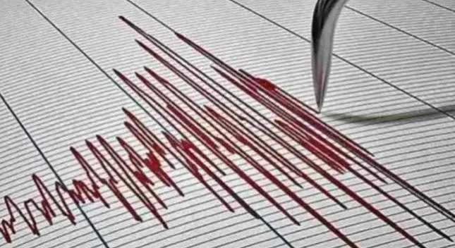 उत्तराखंड: उत्तरकाशी और यमुनोत्री घाटी में भूकंप के तेज झटके, कंपन महसूस होते ही घरों से बाहर भागे लोग