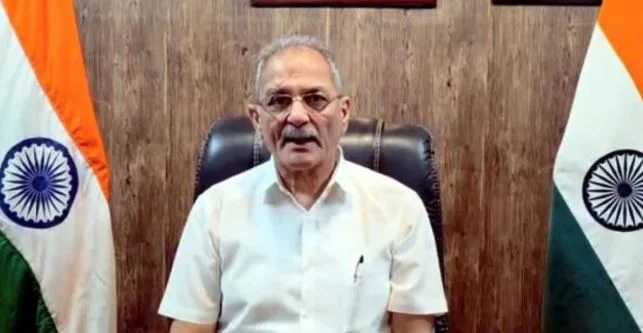 हिमाचल: पहाड़ों पर बढ़ते कचरे को लेकर राज्यपाल चिंतित, बोले- बाहरी लोगों से पहले स्थानीय लोग सोचें