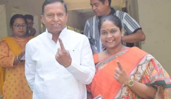 बिहार: कोसी स्नातक सीट पर BJP के एनके यादव की हैट्रिक, 11 हजार से अधिक वोटों से दर्ज की जीत