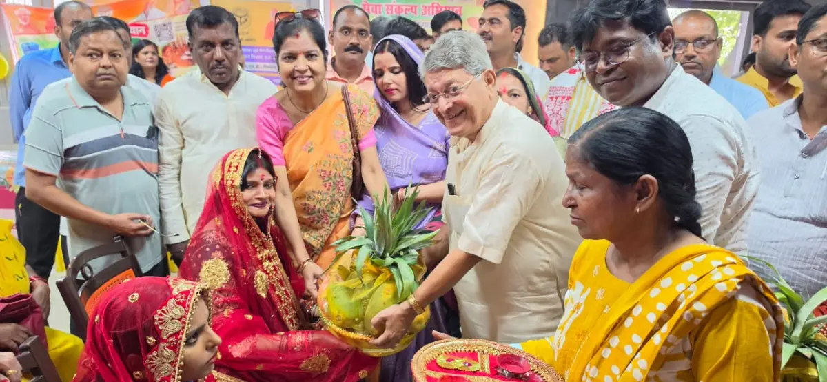 अयोध्या- सेवा सेतु अभियान के तहत लगाया गया जनकल्याण शिविर