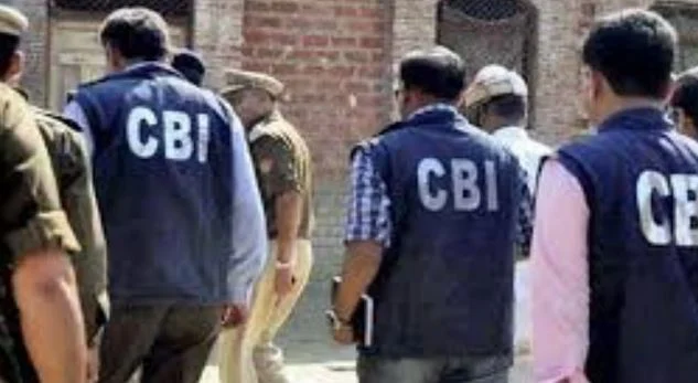 मध्यप्रदेश: सीजीएसटी का सुपरिंटेंडेंट 2 लाख रुपये की रिश्वत लेते गिरफ्तार, घरों से मिले 72.5 लाख नकद