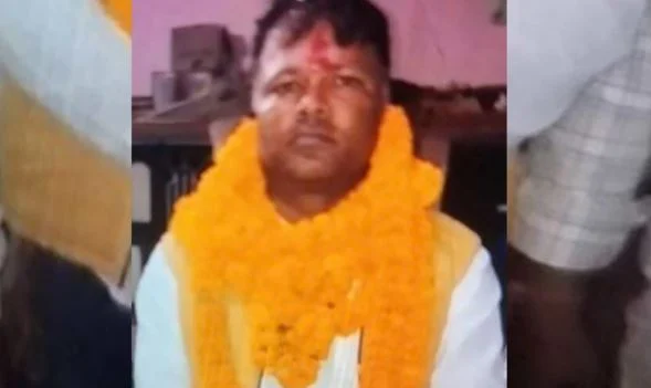 बिहार: मनेर में पैक्स अध्यक्ष की गोली मारकर हत्या, प्रमुख पति घायल, दो बाइक से आए चार अपराधियों ने की फायरिंग